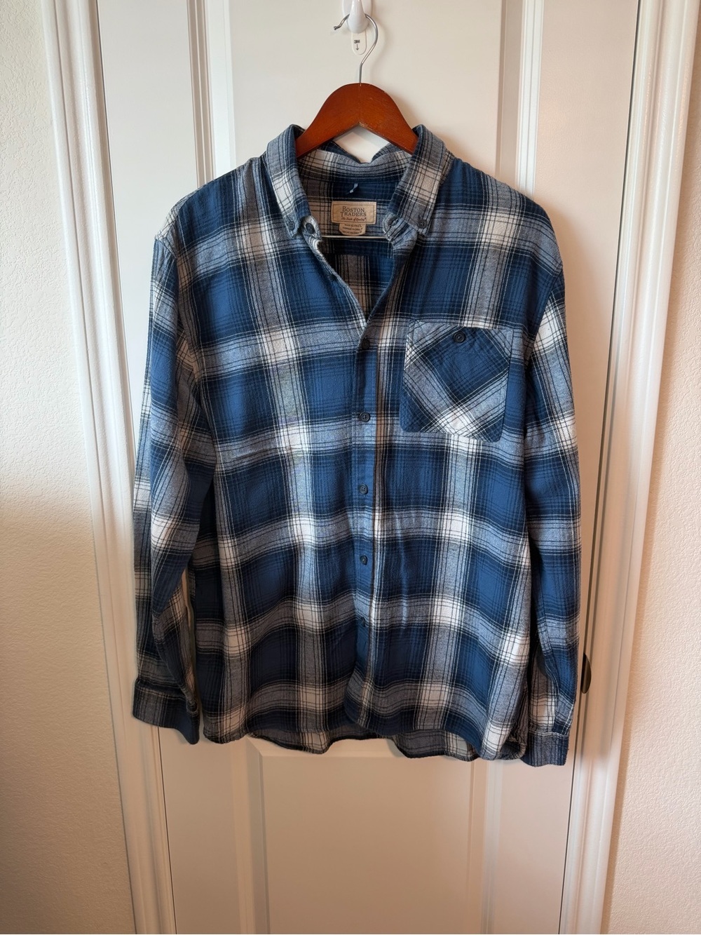 ⚡️Boston Traders Blue & White Plaid Button-Up Shirt - 100% Cotton